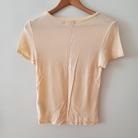 Forever21 baby yellow graphic t shirt small - Picture 6 of 6